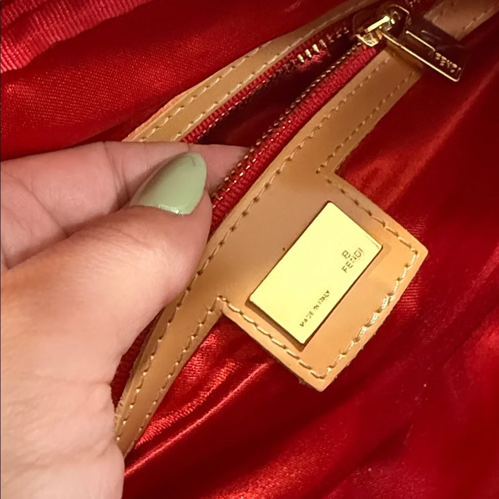 RARE! Authentic Vintage Fendi Mama Baguette Bag-Price Firm! - Picture 8 of 16